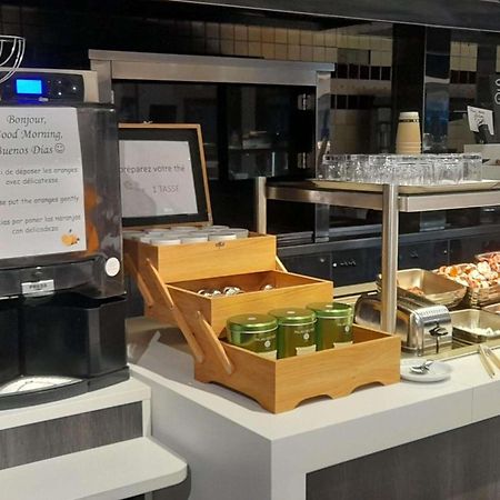 Ibis Styles Segre Hotel Luaran gambar