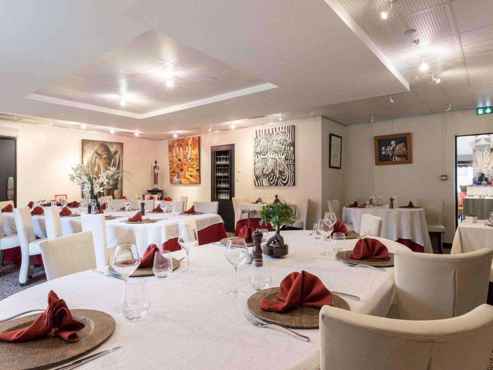 Ibis Styles Segre Hotel Luaran gambar
