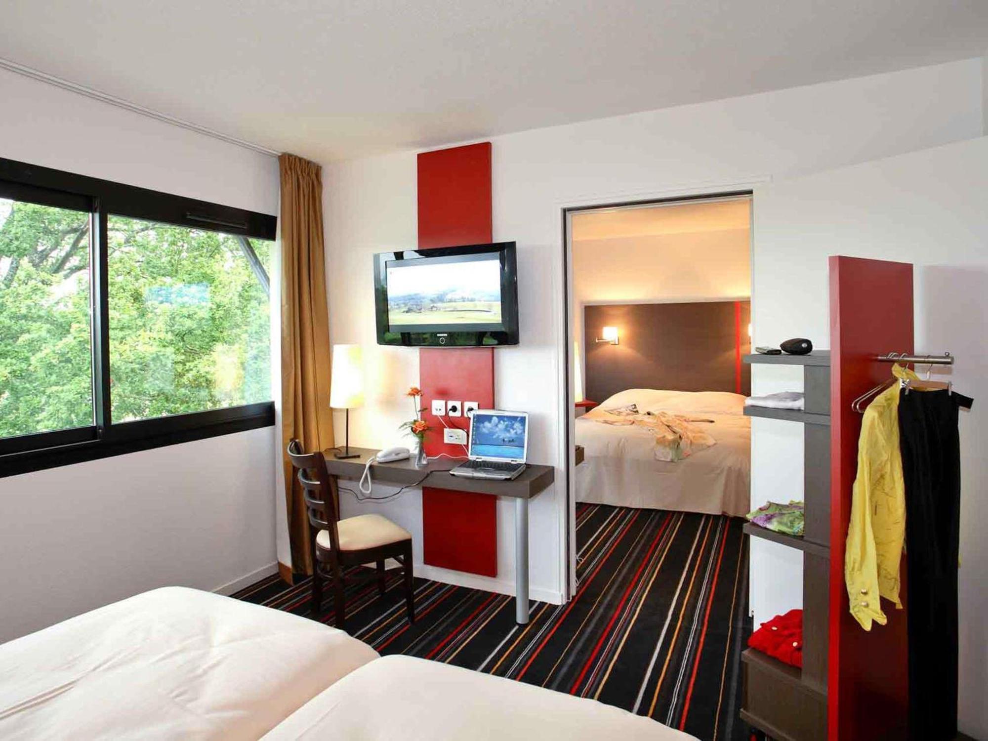 Ibis Styles Segre Hotel Luaran gambar